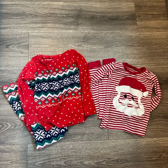 The Children’s Place Santa 4 and Cat & Jack Christmas Pajamas - Picture 1 of 10